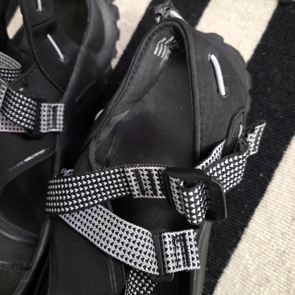Nike Black‎ and Gray Outdoor Sport Sandals